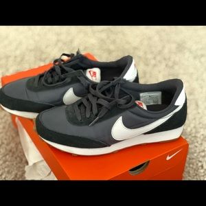 Nike Daybreaks